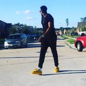 Meet your Posher, Tankouo william